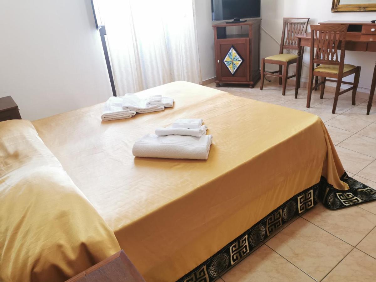 I Cappuccini Rooms Catania Luaran gambar