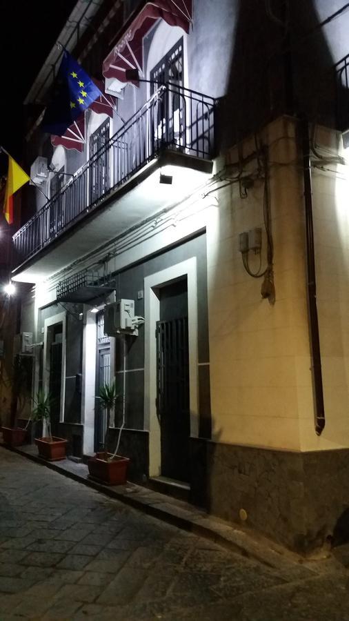 I Cappuccini Rooms Catania Luaran gambar