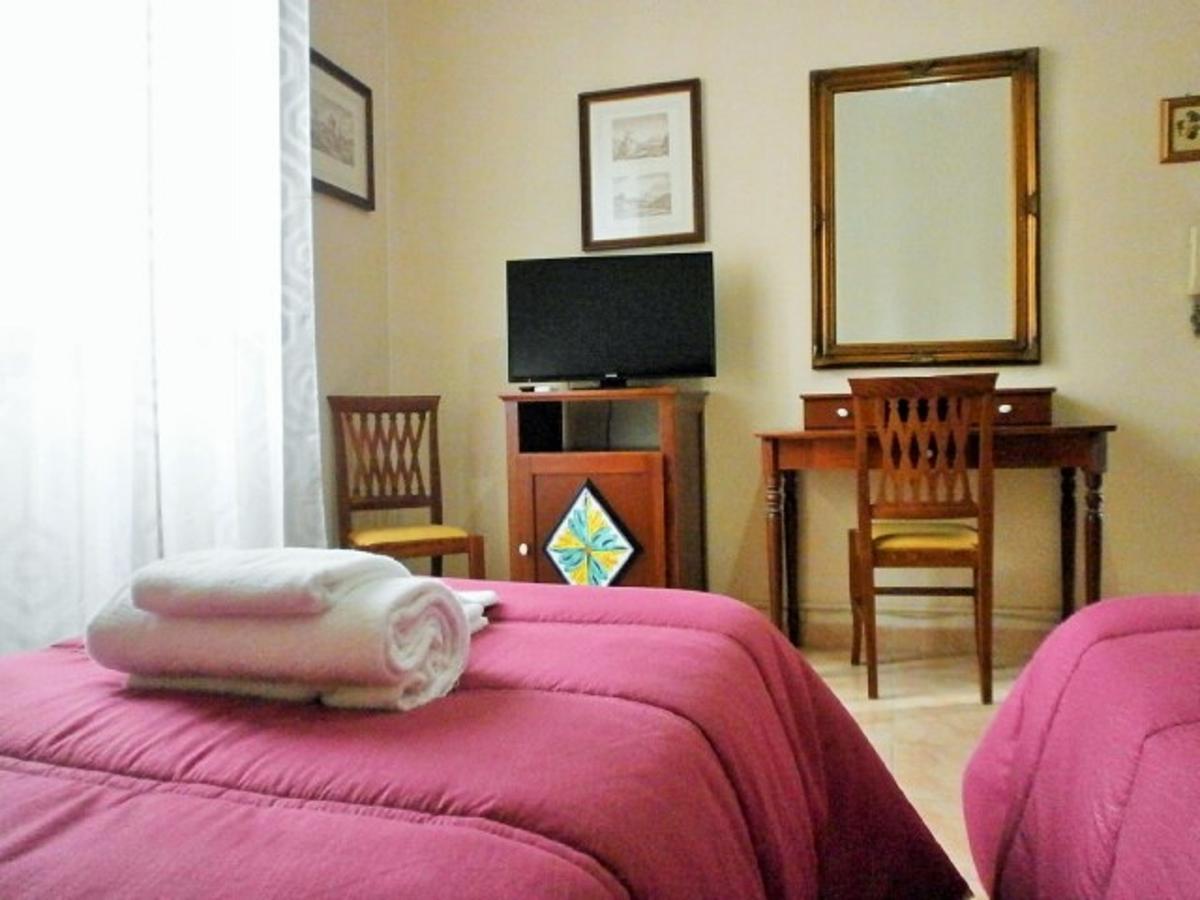 I Cappuccini Rooms Catania Luaran gambar